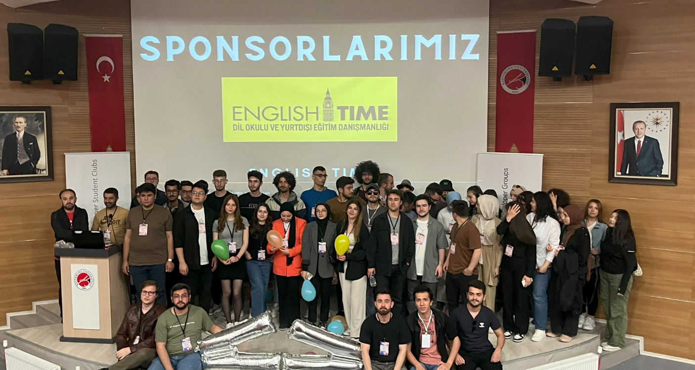 Yazılım Geliştirme Öğrenci Topluluğu Tarafından "Kariyer Günü" Etkinliği Gerçekleştirildi
